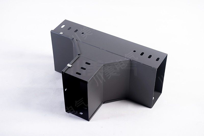 防火下垂直三通